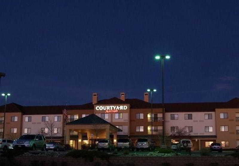 Courtyard By Marriott Colorado Springs South Hotel Exterior photo
